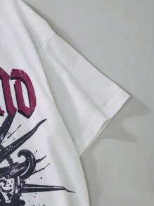 2pcs/Set Teenage Boys' Fashion Print Casual T-Shirt And Distressed Shorts Set