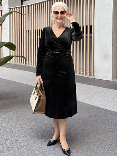 SHEIN LUNE Vestido casual de manga larga con cuello en V de unicolor para uso diario