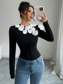 SHEIN Unity New Autumn Fashion High-Level Embossed Floral Color Block Slim Fit Women T-Shirt, Random Floral Patterns Fall Cloth For Women - Black and White - View 4