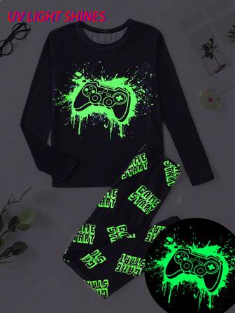 SHEIN 2 件套青少年男孩舒适贴身夜光游戏控制器图案圆领长袖上衣和裤子休闲舒适睡衣套装