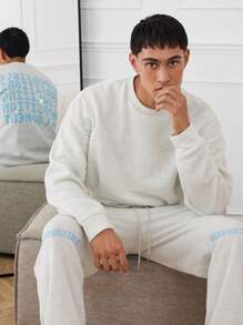 Manfinity VCAY 2 件套男女款休闲字母图案泡沫科技针织宽松落肩圆领运动衫和抽绳腰部慢跑裤套装，带保暖内衬，适合秋冬 - 灰色 - 查看 5