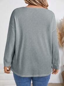 SHEIN LUNE Women Plus Size Fashion Casual V-Neck Long Sleeve T-Shirt, Autumn/Winter - Grey - View 2