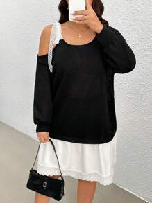 SHEIN Frenchy Robe midi ample et décontractée de style mode, au col asymétrique en dentelle, avec patchwork et blocs de couleurs asymétriques. Style tendance Ins, convient pour le thé de l'après-midi, les sorties, les rendez-vous, le printemps/été. Tailles plus. - Noir et Blanc - Voir 3