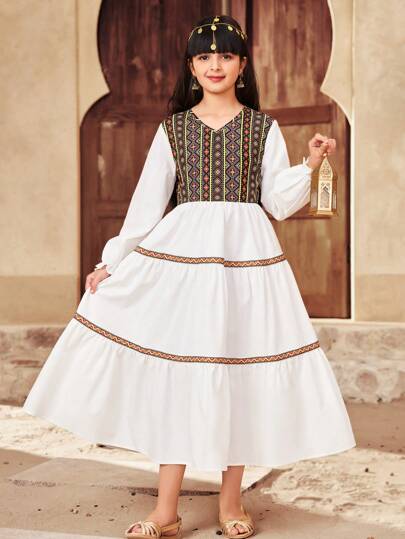 SHEIN 少女度假风 V 领长袖拼布连衣裙