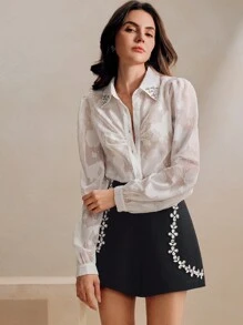 Anewsta Blusa transparente de mujer con cuello polo, manga larga y tela jacquard, con escote con tachuelas