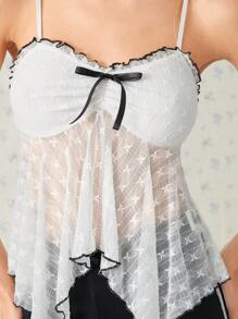 SHEIN EZwear Camiseta interior ajustada de mujer con encaje blanco, lazo, parches en negro y bajo asimétrico en forma de concha - Blanco - Ver 7