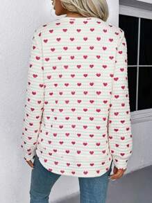 SHEIN LUNE Sudadera de mujer de cuello redondo con estampado de corazón rojo sobre fondo blanco y tela texturizada