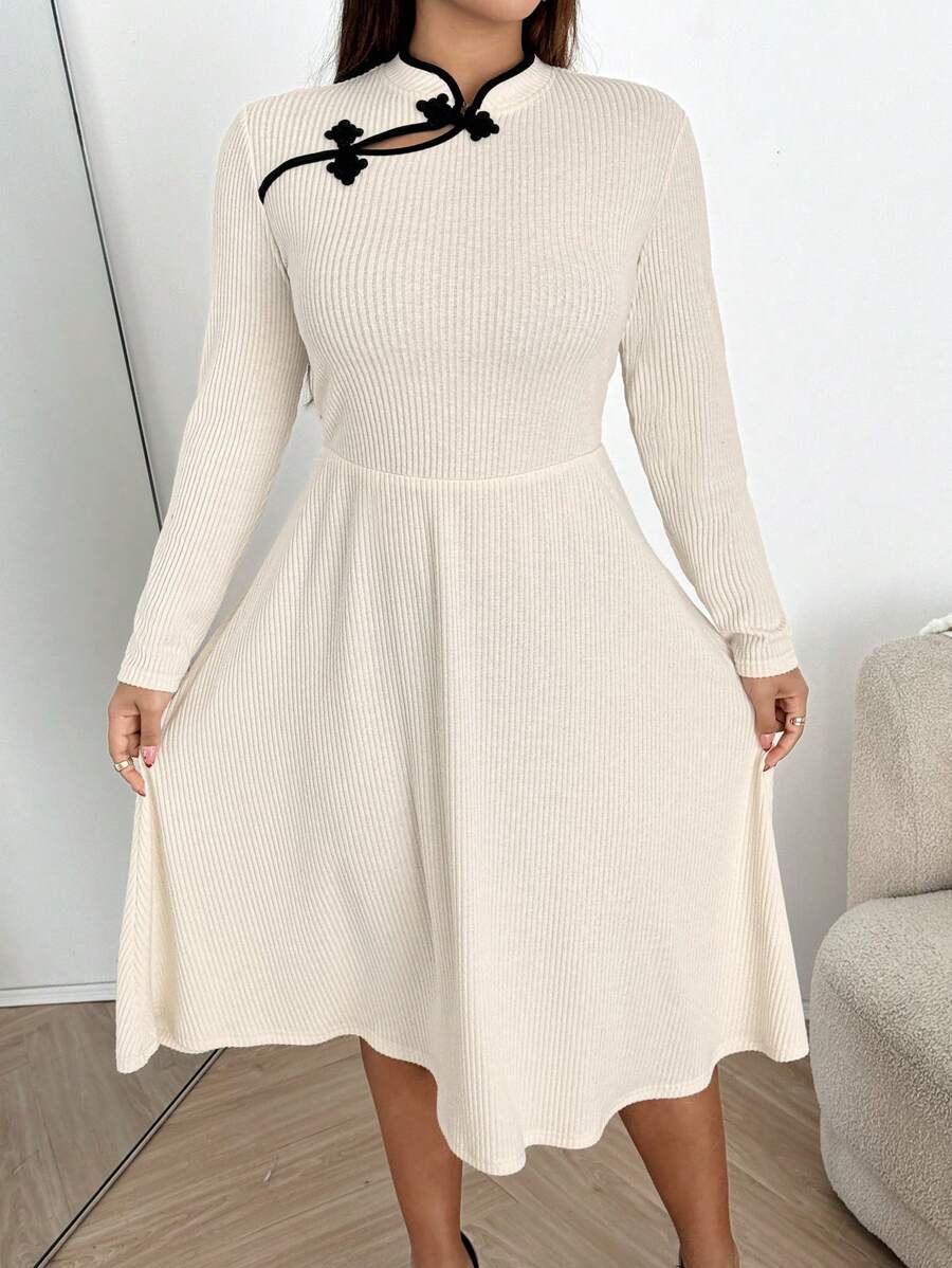Flirla Plus Size Women's Chinese Style Vintage Button Patchwork Velvet Dress - Apricot - View 1