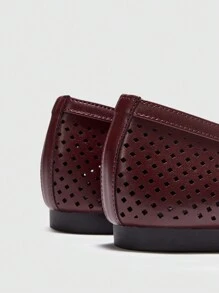 CUCCOO BIZCHIC Women's Minimalist Flat Slip-On Fashion Loafers, Casual Daily Wear