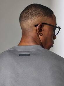 SUMWON Creative Department Studios Oversized Sweatshirt Insert Here Graphic Urban Streetwear Modern Design Fall Winter Collection Queens Address Print - Dark Grey - View 7