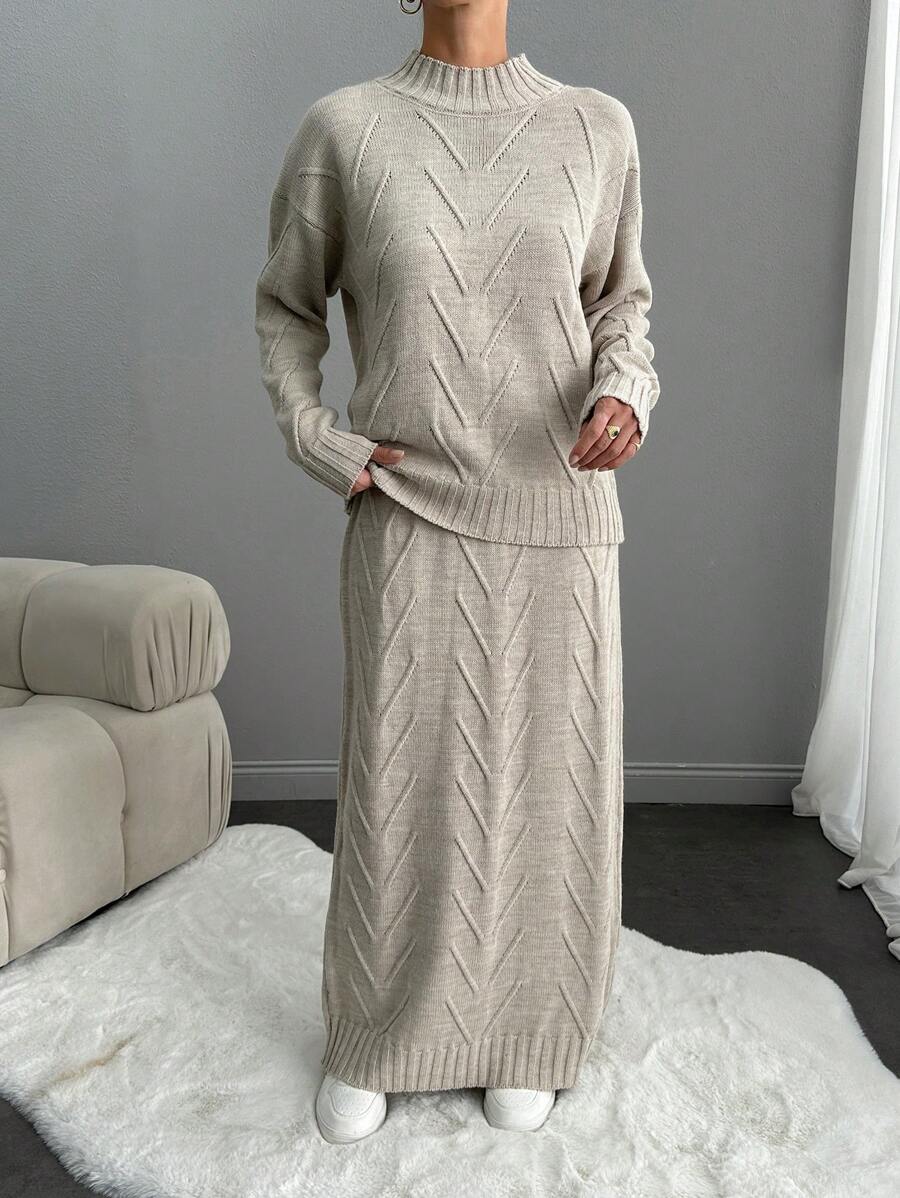 EURMUSE 女士纹理针织圆领落肩套头衫和毛衣裙套装 - 米色 - 查看 1