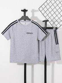 2 pièces Ensemble survêtement décontracté ample avec impression de lettre pour préadolescent garçon, comprend un Sweat-shirt à col rond et un short. Convient pour le trajet, l'école, le port quotidien décontracté, les sports, le printemps et l'été