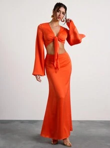 Glamine Conjunto de 2 piezas elegante de alta costura con top corto de manga larga con escote retorcido en satén naranja y falda larga ajustada con cremallera trasera, ideal para el Día de San Valentín