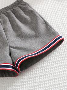 SHEIN 2pcs Set Baby Boy Summer Casual Elegant Adorable Gray Contrast Tape Short Sleeve Shirt And Shorts Outfit, Suitable For Birthday Party, Evening Party, Performance, Wedding, One-Month-Old Celebration And First Birthday - Multicolor - View 4