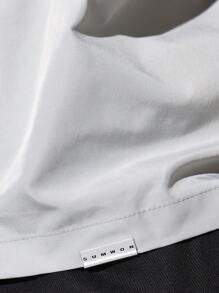 SUMWON 拼接漩涡图案拉链短袖衬衫现代都市街头服饰抽象图案轻便夏季春季休闲外套