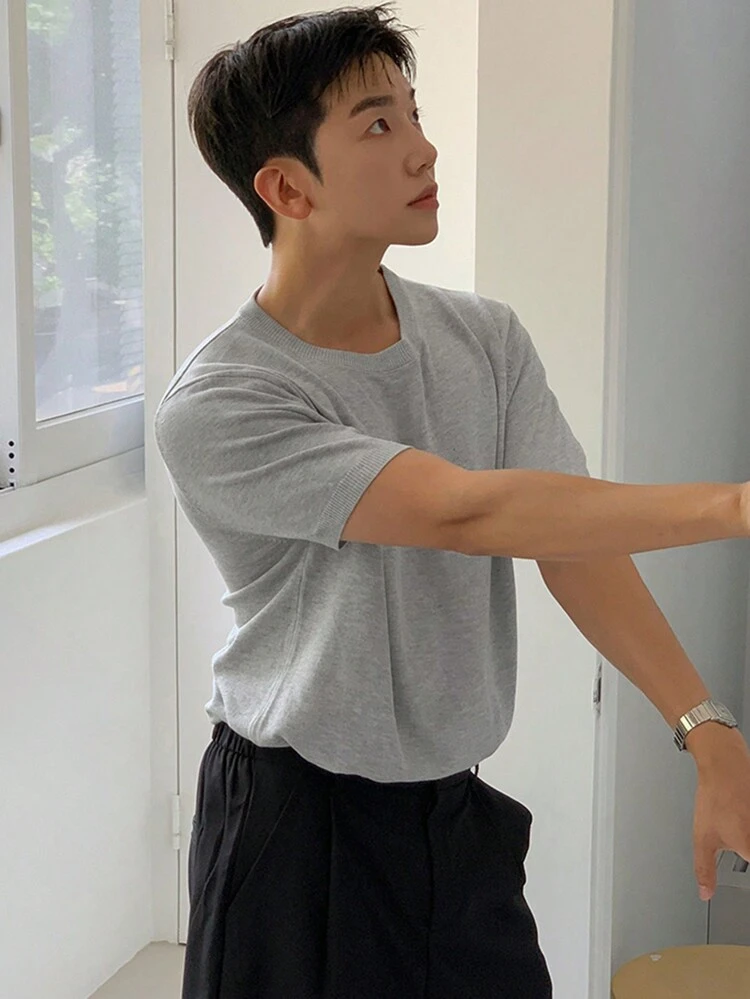 Summer Men's Solid Light Gray Knit Sweater
