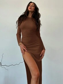 Aloruh Modern Metal Decor Backless Long Sleeve High Slit Maxi Bodycon Dress For Women - Brown - View 3