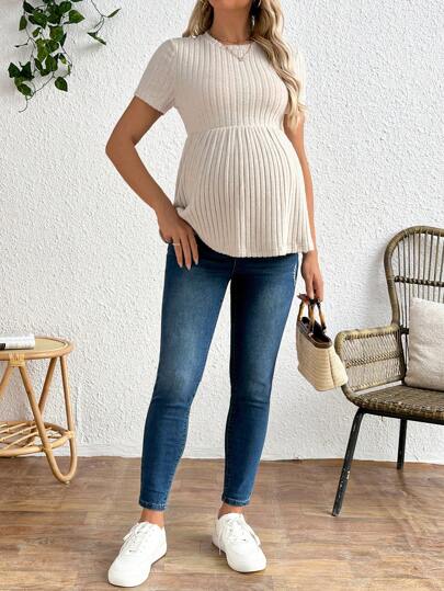 SHEIN Áo thun bà bầu cổ tròn tay ngắn màu trơn thường ngày
