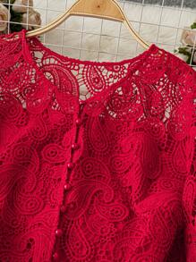 SHEIN LUNE Plus Size Women's Solid Red Valentine's Day Romantic Single Button Double Layer With Lining Embroidered Lace Open Cardigan Shirt - Red - View 4