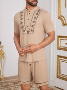 Manfinity Homme Men's Plant Pattern Button Half-Placket Short Sleeve Shirt And Shorts Casual Suit - Khaki - View 1