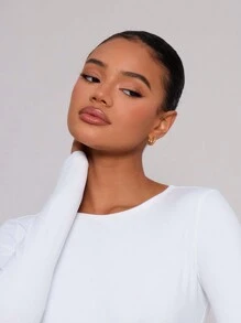 MUSERA 圆领长袖连体衣，修身休闲胶囊衣橱必备单品，适合日常商务办公、返校季、秋冬季、白色家居服和情人节穿着。