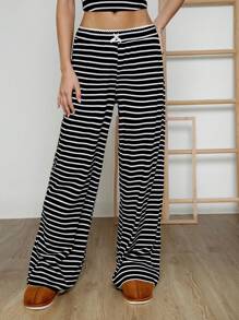 SHEIN EZwear Pantalones de punto a rayas negras y blancas informales para mujer