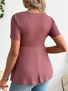 SHEIN Camiseta casual de manga corta con nudo delantero y unicolor para embarazadas