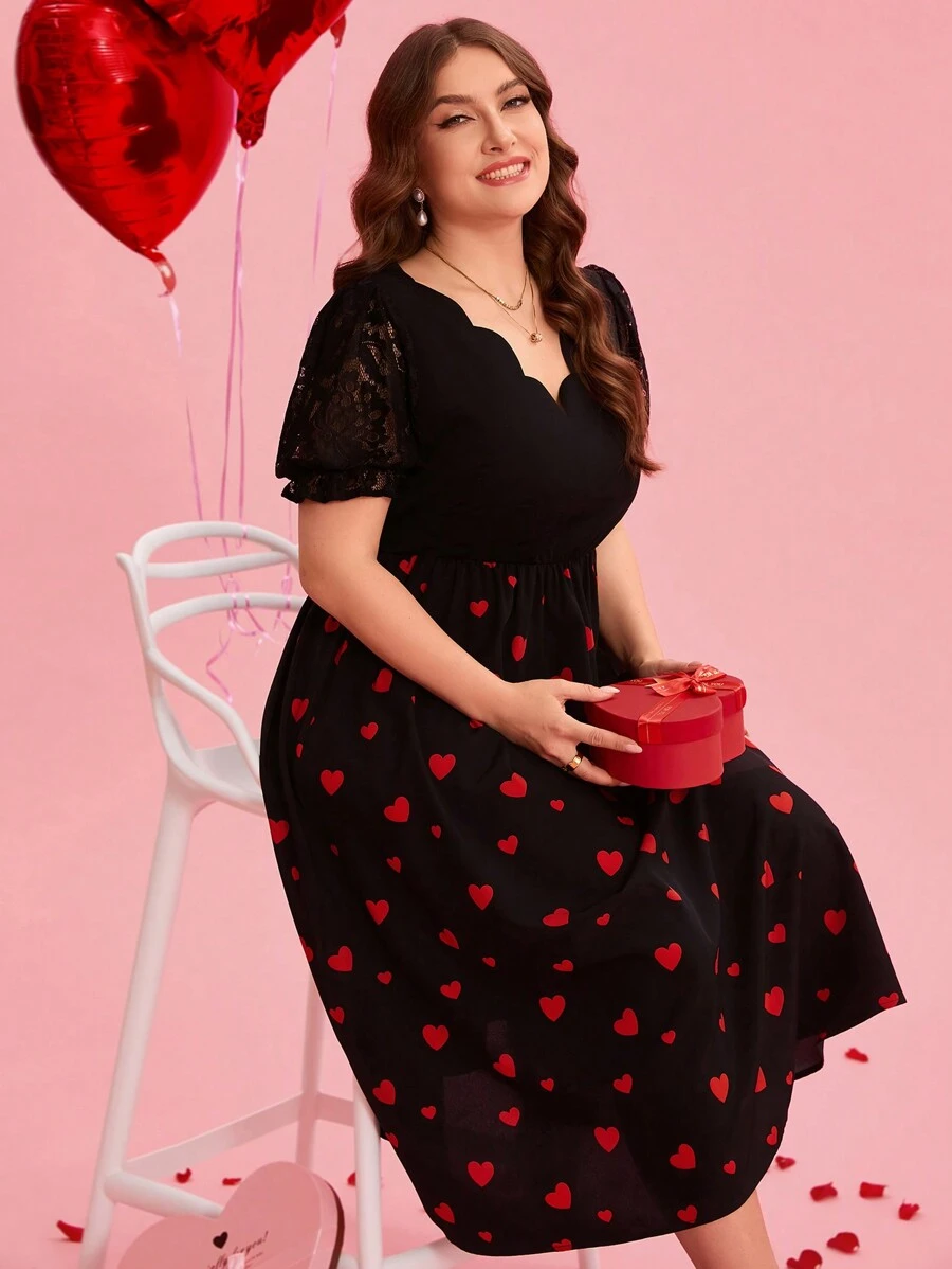 SHEIN Clasi Große Größen Elegantes Kleid mit Herzprint, V-Ausschnitt, kurzen Ballonärmeln und geschweiftem Saum für Damen als Valentinstags Outfit