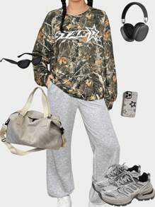 SHEIN Girlism Conjunto de 2 piezas para adolescentes, con estampado de camuflaje y rama de árbol, deportivo, urbano, de vuelta al colegio, genial, sudadera verde y pantalones