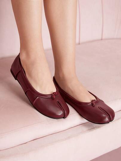 CUCCOO DOLLMOD Women Toe Split Ballet Flats, Classic Retro Criss-Cross Ankle Tie Dance Shoes For And Vibe And Spring Shoes Spring Break Easter