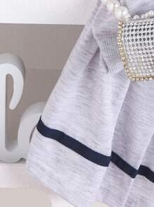 SHEIN Baby Girl Summer Set, Fashion New Campus Style Knit Ribbed Collar Short Sleeve T-Shirt + Pleated Skirt - Light Grey - View 7