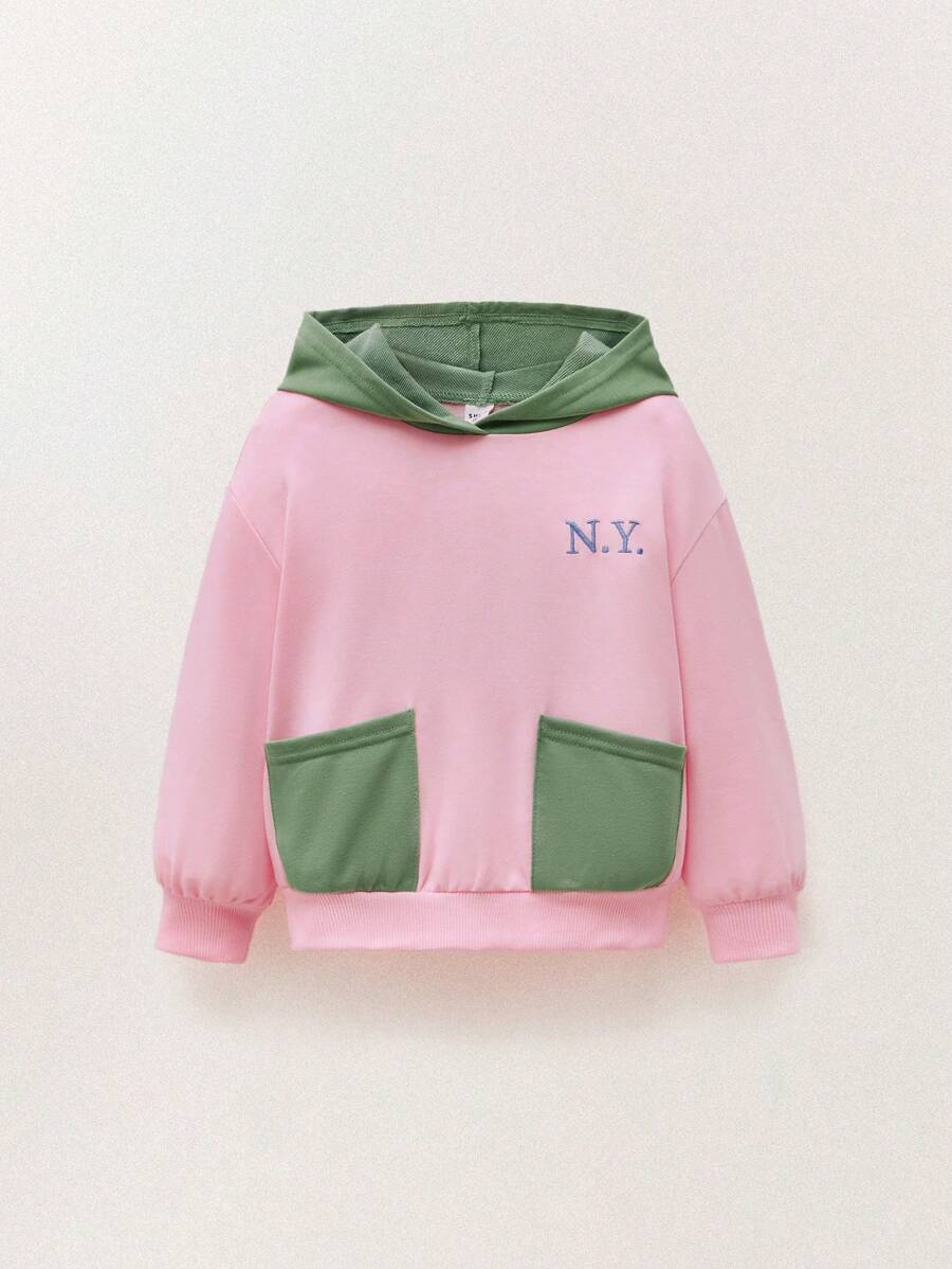 SHEIN Sudaderas casuales de punto con estampado de letras para niñas jóvenes, con capucha, bolsillo, hombros caídos y color contrastado en rosa, para otoño/invierno - Rosa - Ver 1