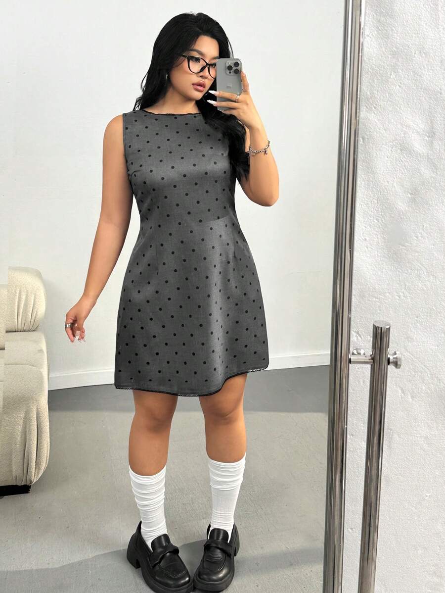 SHEIN EZwear Plus Size Grey Retro Polka Dot Waist Cinched Dress, Spring,Valentine's Day - Grey - View 1