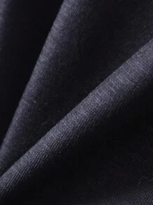 SHEIN 男孩休闲简约风格圆领短袖上衣，明亮纹理时尚设计，适合日常穿着、节日、斋月、祈祷 - 黑色 - 查看 6