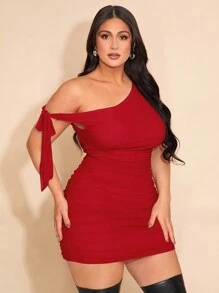 SHEIN BAE Plus Size Women Asymmetrical Open Shoulder Ruched Hem Bodycon Dress, Suitable For Dates, Outings, Valentine's Day,Birthday Dresses For Women,Valentine's Day,Valentine Outfits For Women - Red - View 7