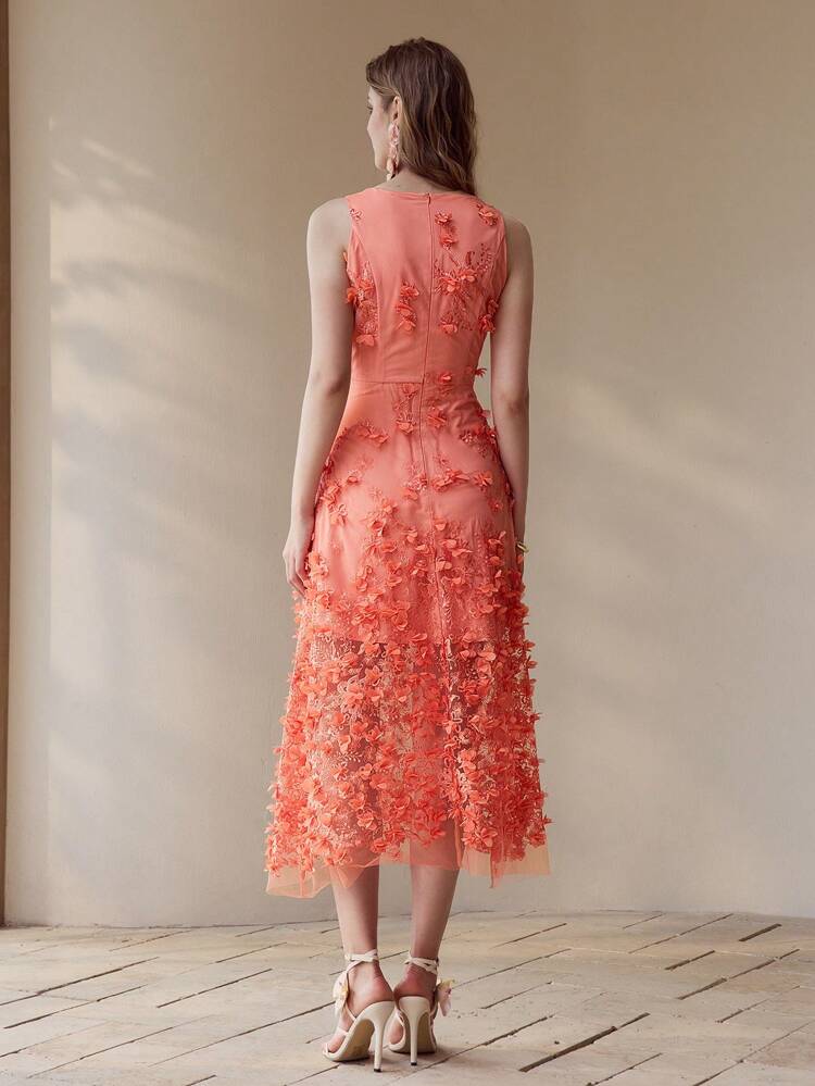 APPLIQUES FLORAL EMBROIDERY DRESS