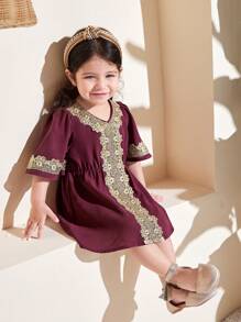 SHEIN Babygirl Lovely Solid Color Luxurious Gold Lace Trim Dress - Burgundy - View 4