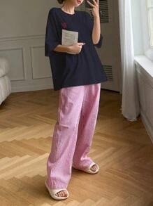 DAZY Conjunto de pijama de mujer con camiseta holgada con estampado de letras y pantalón relajado a rayas para la primavera