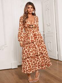 SHEIN VCAY Vestido con top acampanado de manga larga con escote en V con estampado de corazones de animales y estampado de leopardo, falda de volantes, adecuado para vacaciones, playa, fiesta, San Valentín, Año Nuevo, citas románticas, estilo bohemio occidental, talla grande - Multicolor - Ver 2