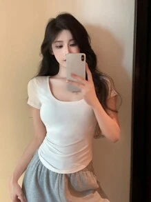 DAZY Camiseta de mujer de manga corta, cuello redondo, ajustada, de unicolor, casual, simple y de moda para uso diario en verano