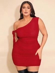 SHEIN BAE Plus Size Women Asymmetrical Open Shoulder Ruched Hem Bodycon Dress, Suitable For Dates, Outings, Valentine's Day,Birthday Dresses For Women,Valentine's Day,Valentine Outfits For Women - Red - View 6