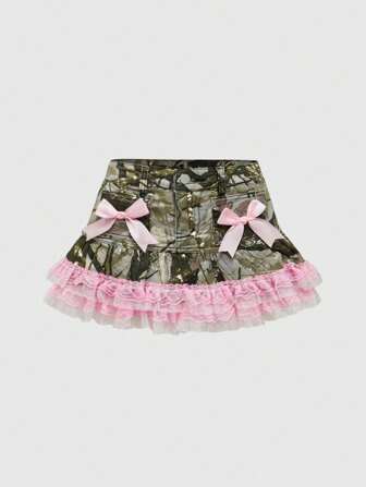 J-Fashion Minifalda de mezclilla con diseño de camuflaje Y2K, cintura baja, con encaje, parche y volantes en el bajo, con estilo sexy y vintage