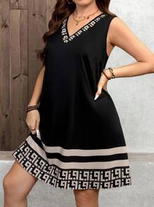 SHEIN LUNE 女士夏季连衣裙加大码 V 领无袖连衣裙，优雅大方，适合办公室穿着办公室穿着，女士夏季服装情人节连衣裙休闲连衣裙露肩连衣裙短裙女士夏季服装情人节连衣裙太阳裙 - 黑色 - 查看 5