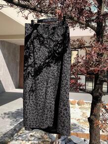 Dazy Plus Jupe droite mi-longue imprimé léopard grande taille avec taille élastique et fente latérale, toutes saisons, vêtements d'automne