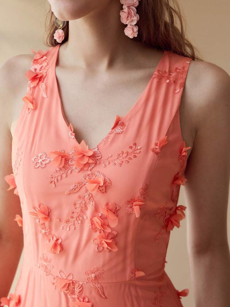 APPLIQUES FLORAL EMBROIDERY DRESS