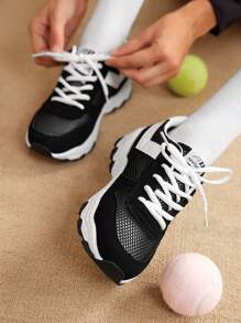CUCCOO EASI 1 Pair Women's Personalized Luminous Sport Shoes, Lightweight Shock-Absorbing Breathable Mesh Glow In Dark Running Sneakers Shoes For Women Sneakers Spring Shoes Easter Tainers