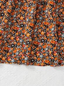 SHEIN Vestido corto casual para niña preadolescente con mangas abultadas, cuello redondo y estampado floral de contraste