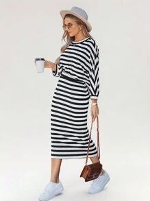 SHEIN LUNE Women's Batwing Sleeve Loose T-Shirt + Women's Striped Fitted Skirt,Office Wear,Winter Sets,Office Wear Women