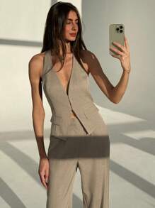 Aloruh Minimalist Elegant Office Outfit - Sleeveless Neck Tie Waist Mock Pocket Top Paired With Straight Leg Long Pants - Khaki - View 6