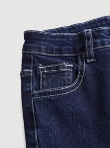 SHEIN Quần jeans ống loe cạp thấp, họa tiết thêu, kiểu dáng Y2K cho bé gái, màu trơn, có túi xéo, phong cách thường ngày, thích hợp cho mùa thu đông, đi học hàng ngày vào mùa thu đông, chuẩn bị cho năm học mới. - Rửa tối - Xem 4